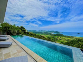 Ocean Wave Lombok - 4 BR infinity pool villa